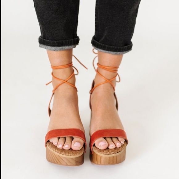 Free People Aurora Wrap Clogs--Worn Once - Picture 5 of 12